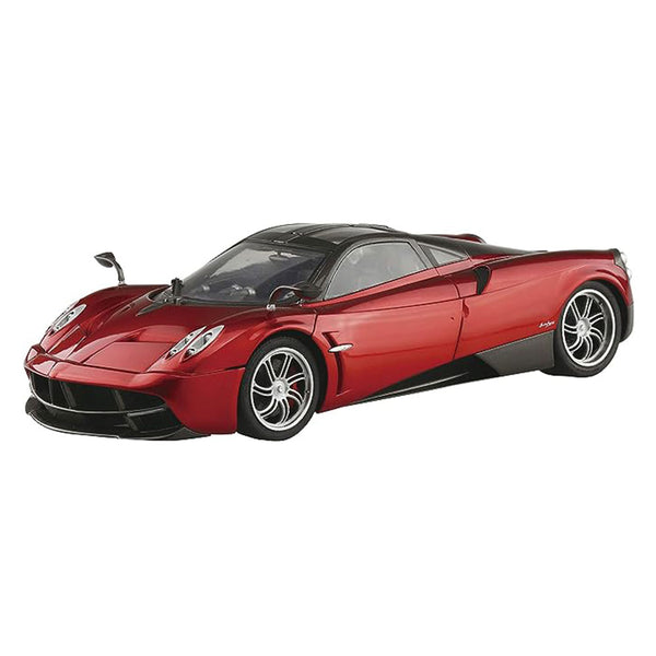 Aoshima Pagani Huayra 1/24 Model